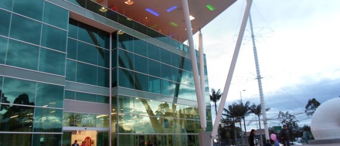 Centro Comercial Bulevar Niza